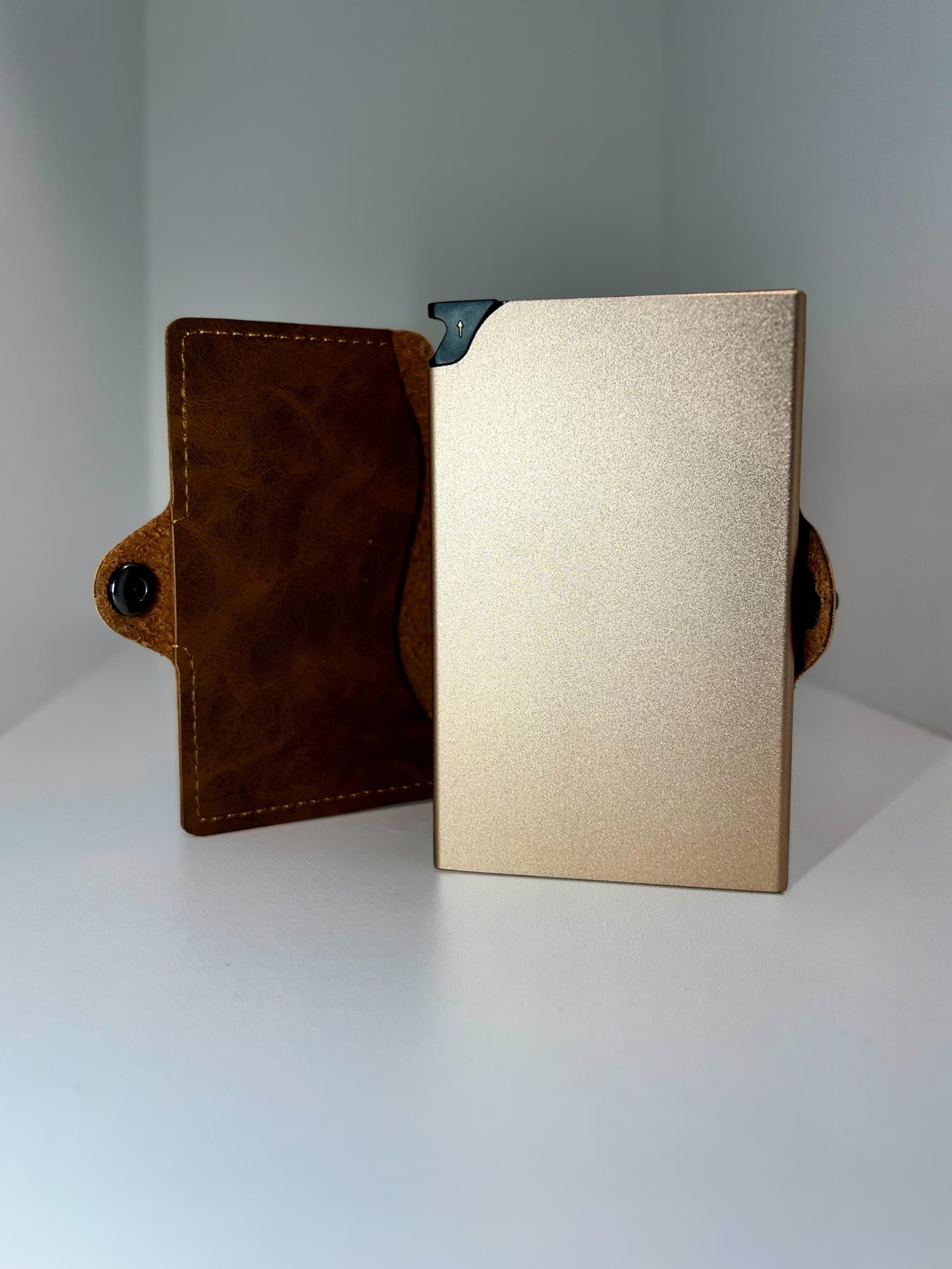 Portofel Clipster - light brown